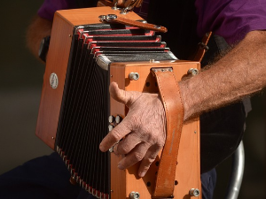 Компас - Француска хармоника