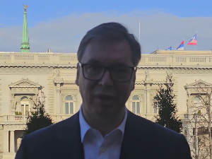 Председник Вучић: Ја сам тај који је био на тераси Председништва