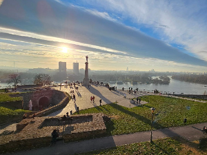 И данас сунчано и натпросечно топло, температура до 17 степени