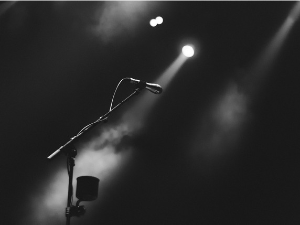  Гласне жице 