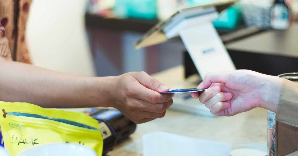 Када би плаћања у кешу била мања за само 10 одсто,  за колико би се сузбила сива економија