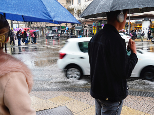 Поново киша, али температура до 20 степени