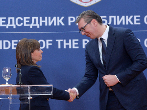 Вучић и Сакеларопулу: Србија и Грчка ће поштовати територијани интегритет двеју земаља