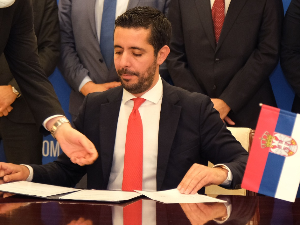 Момировић у Пекингу: Економски односи Србије и Кине на високом нивоу