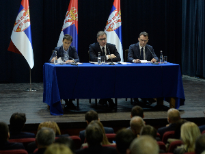 Вучић на састанку са Србима са КиМ: Дошао сам са спремним закључцима, имамо неколико мера