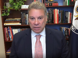 Ескобар: САД ће признати резултате избора на КиМ без обзира на бојкот Срба