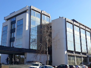 Продужен притвор оцу осумњиченом да је држао ћерку заробљену у стану на Звездари