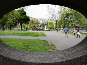 И сунце и краћи пљускови - уранак без падавина, али уз појачање кошаве