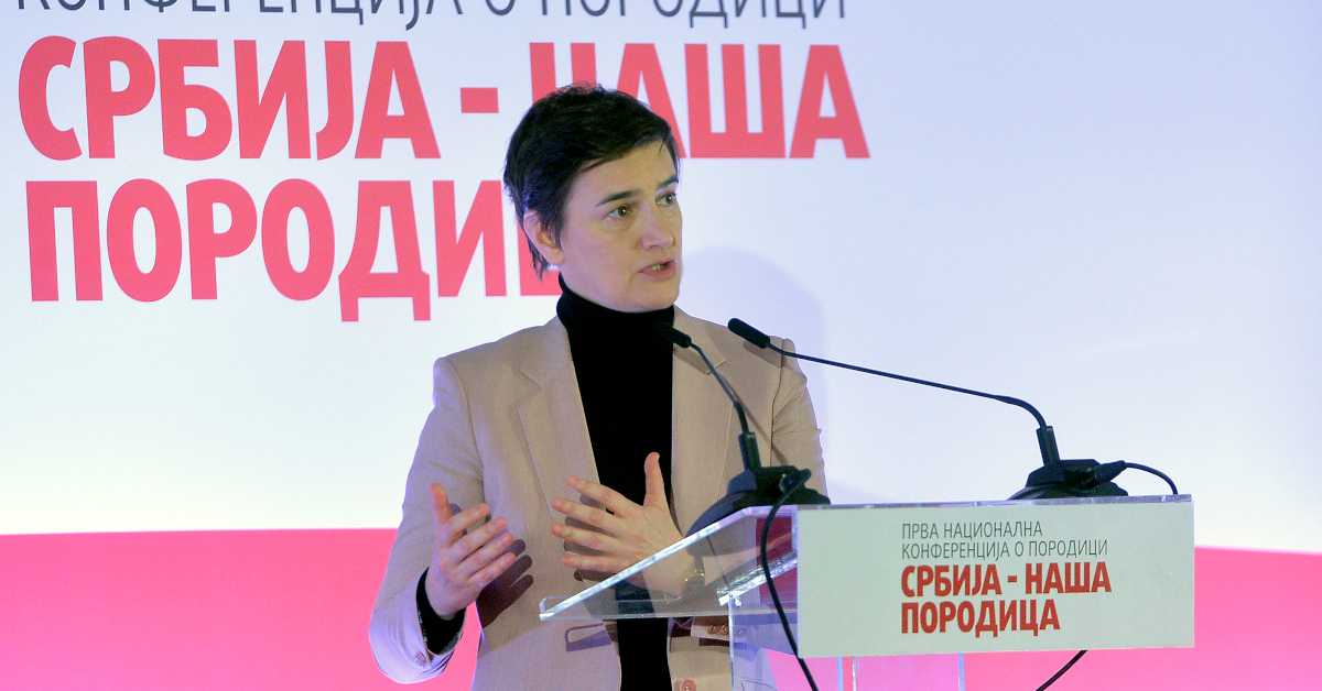 Брнабић: Држава ће наставити да подстиче рађање деце, да породица јача