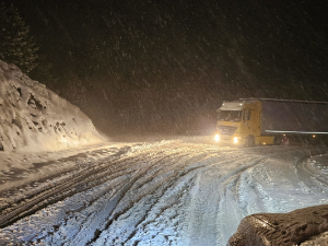 РХМЗ упозорава на јаке падавине, мећава на Златибору, током ноћи снег и у нижим пределима