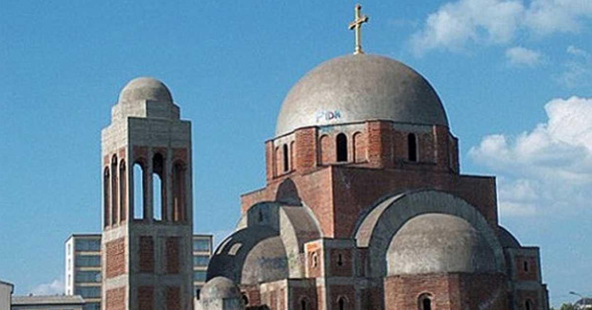 Српске светиње на Косову и Метохији: Црква Светог Николе и Црква Христа Спаса у Приштини