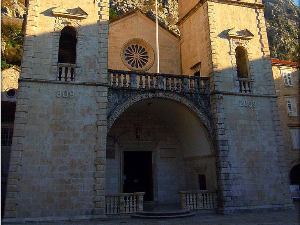 Квадратура круга: Град у коме се време мери лепотом и вековима