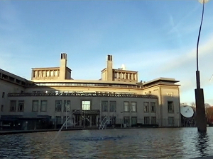 Хашка историја – пут ка помирењу или избацивање науке из школа