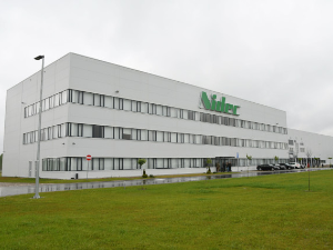 Вучић: Долазак "Нидека" значајан за Србију, Јапан важан трговински партнер