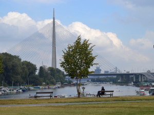 Топло, спарно и са више облака - понегде пљускови