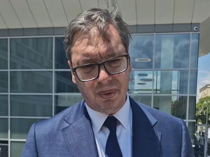 Вучић обишао тешко рањене у масовним пуцњавама