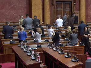 У Скупштини највише времена о најављеним скуповима у Београду