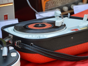  Игла на винилу – Пери Комо 