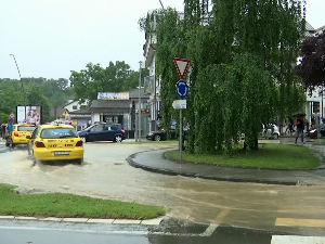 Свакодневни пљускови за почетак лета, када можемо да се надамо лепшем времену  