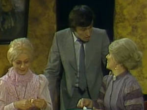 ТВ театар: Арсеник и старе чипке