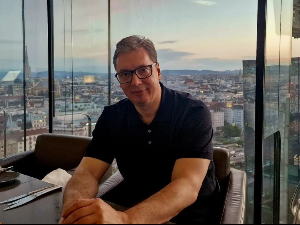 Вучић на трилатералном самиту у Бечу, увече у Београду са Рамом