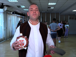 Здравице за благостање и срећу чувају народне обичаје