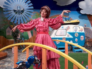 Плава птица: Тристота епизода и један маскенбал