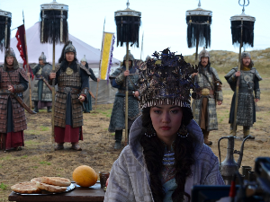 Златна хорда, серија