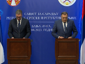 Вучић: Србија ће се према санкцијама руководству РС односити као да не постоје; Додик: Однос Србије показује да нисмо сами