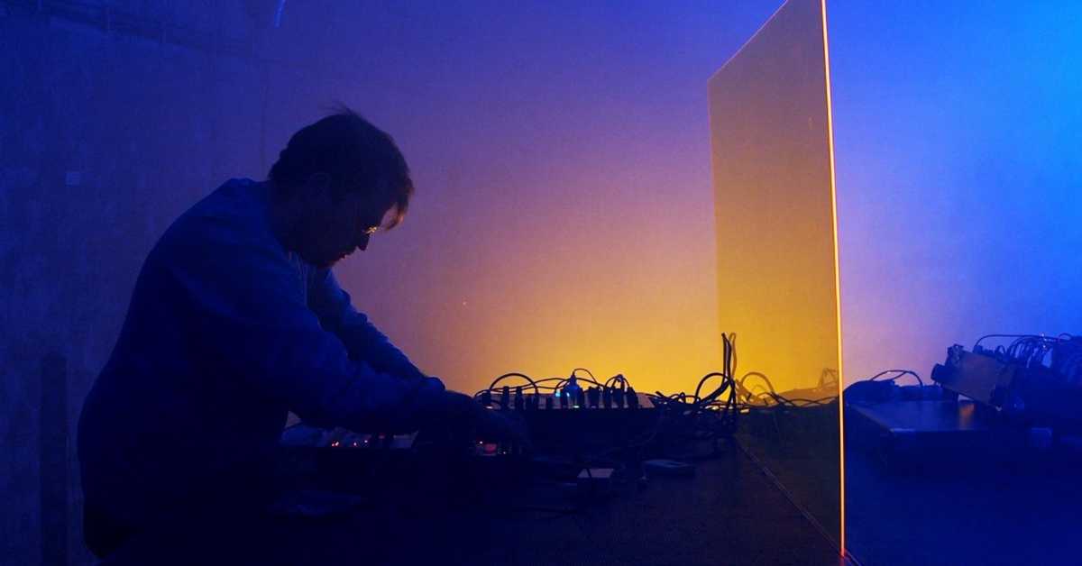 United we stream: Stepniak