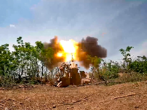 Зеленски: Узвратићемо на руске нападе у Црном мору; Путин потписао указ против "непријатељских земаља"