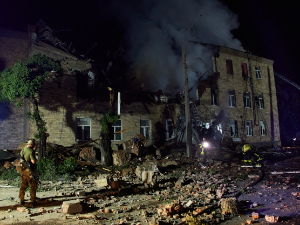 На фронтовима у Украјини више од 80 борби, експлозије у предграђу Кијева, наставља се битка за Авдејевку