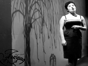 Портрет - Нада Кнежевић