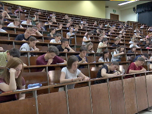 Студентске стипендије – и до десет хиљада евра за најбоље