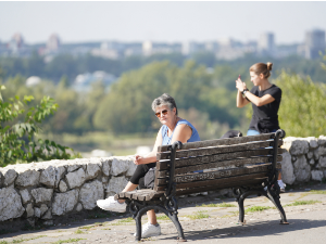 Јутро хладно јесење, дан летњи с температуром до 27 степени