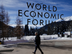 Економски форум у Давосу постаје све више политички - колико је реално да се "обнови поверење" 