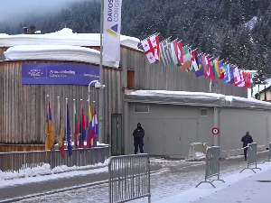 На маргинама Давоса данас о ситуацији на Космету