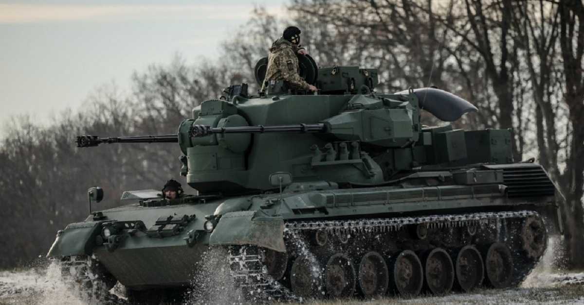 Шојгу: Украјина прошле године изгубила више од 215.000 војника; Укренерго: Више од 1.000 градова без струје 