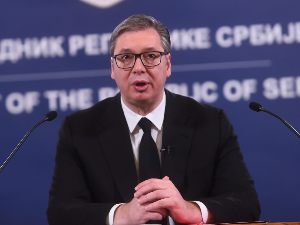 Вучић са Харченком о ситуацији на КиМ