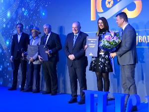 Новинар РТС-а Милан Срдић добитник признања "Златно перо привреде"