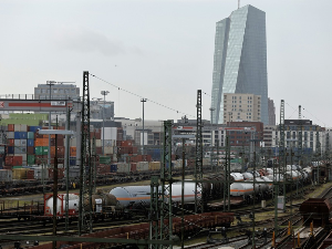 Немачка економија штуца, привреда у потрази за леком против рецесије