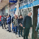 Редови за подизање динара на КиМ