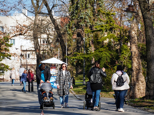 Претежно сунчано и натпросечно топло – температура до 23 степена