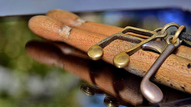 Свака песма носи своју причу