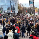 Месец дана од трагедије у Новом Саду, протест на Тргу слободе и поруке исписане црвеном бојом