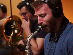 Nikolov-Ivanović Undectet: Утопија