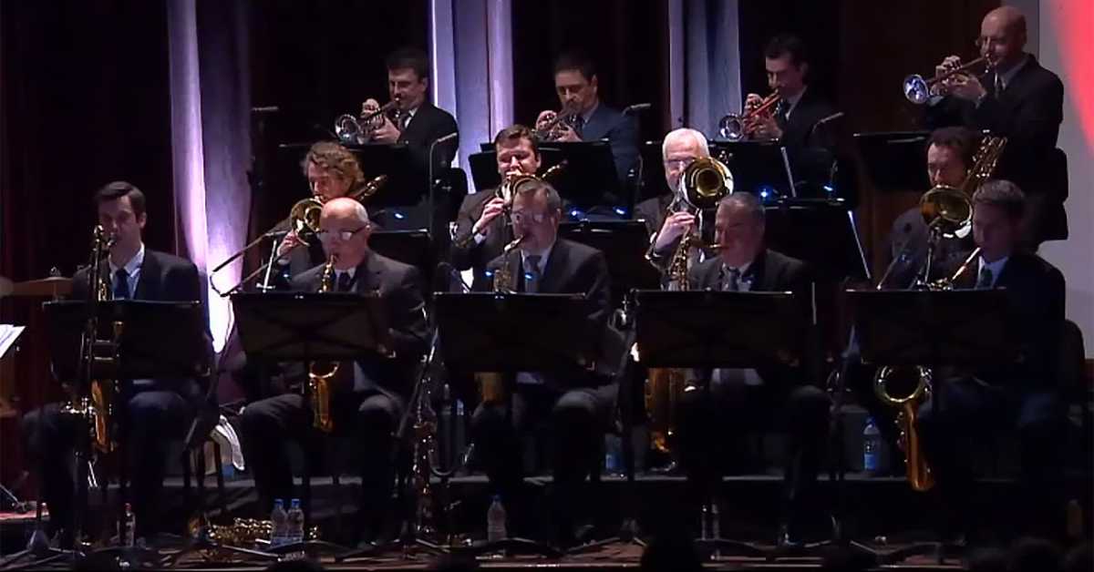 Биг бенд: Left side of the life