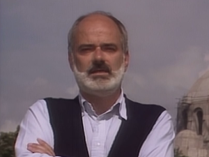 Митови и легенде: Младост и бекство, 1/8