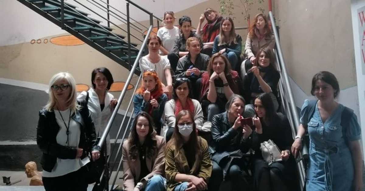 Жена о жени, 4-7  