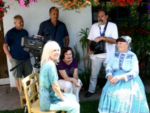 Сликари наиве: Ковачица у цвећу - Зузана Верески